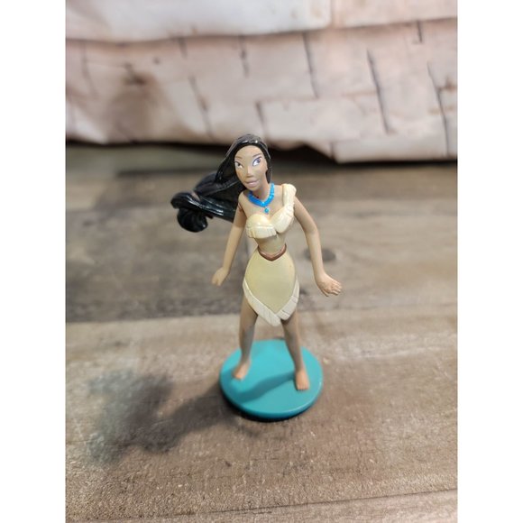 Pocahontas princess Disney toy figure doll - Picture 1 of 5